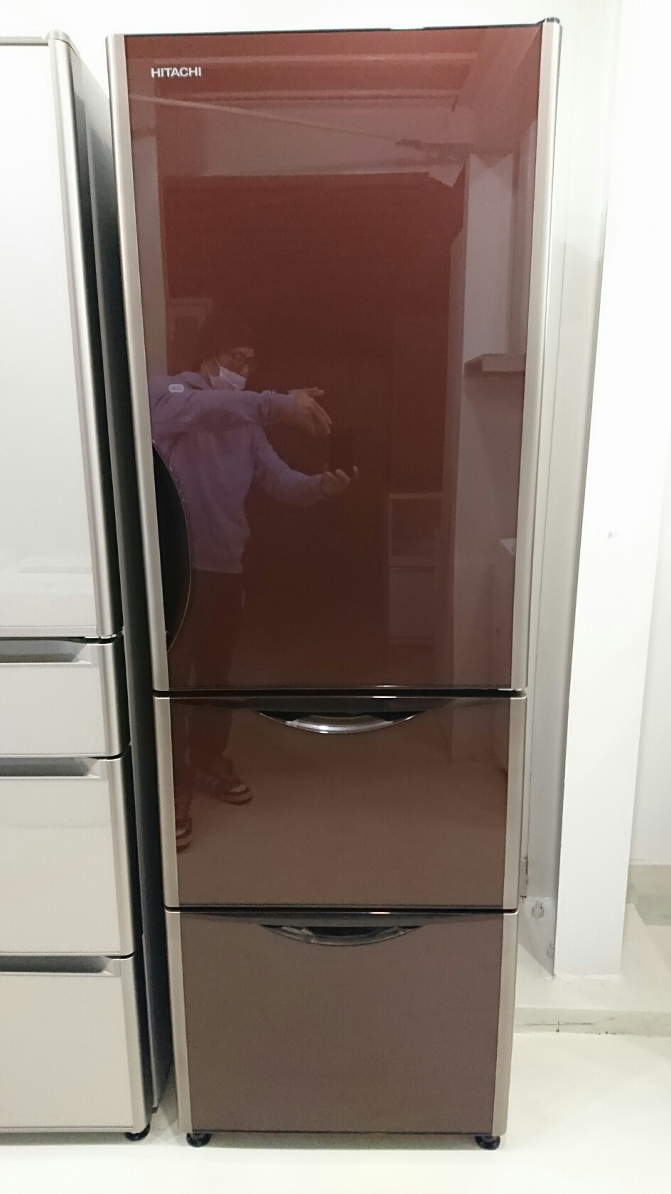 5/12 販売済IS HITACHI ノンフロン 冷凍冷蔵庫 R-S3800GV 2016年製 
